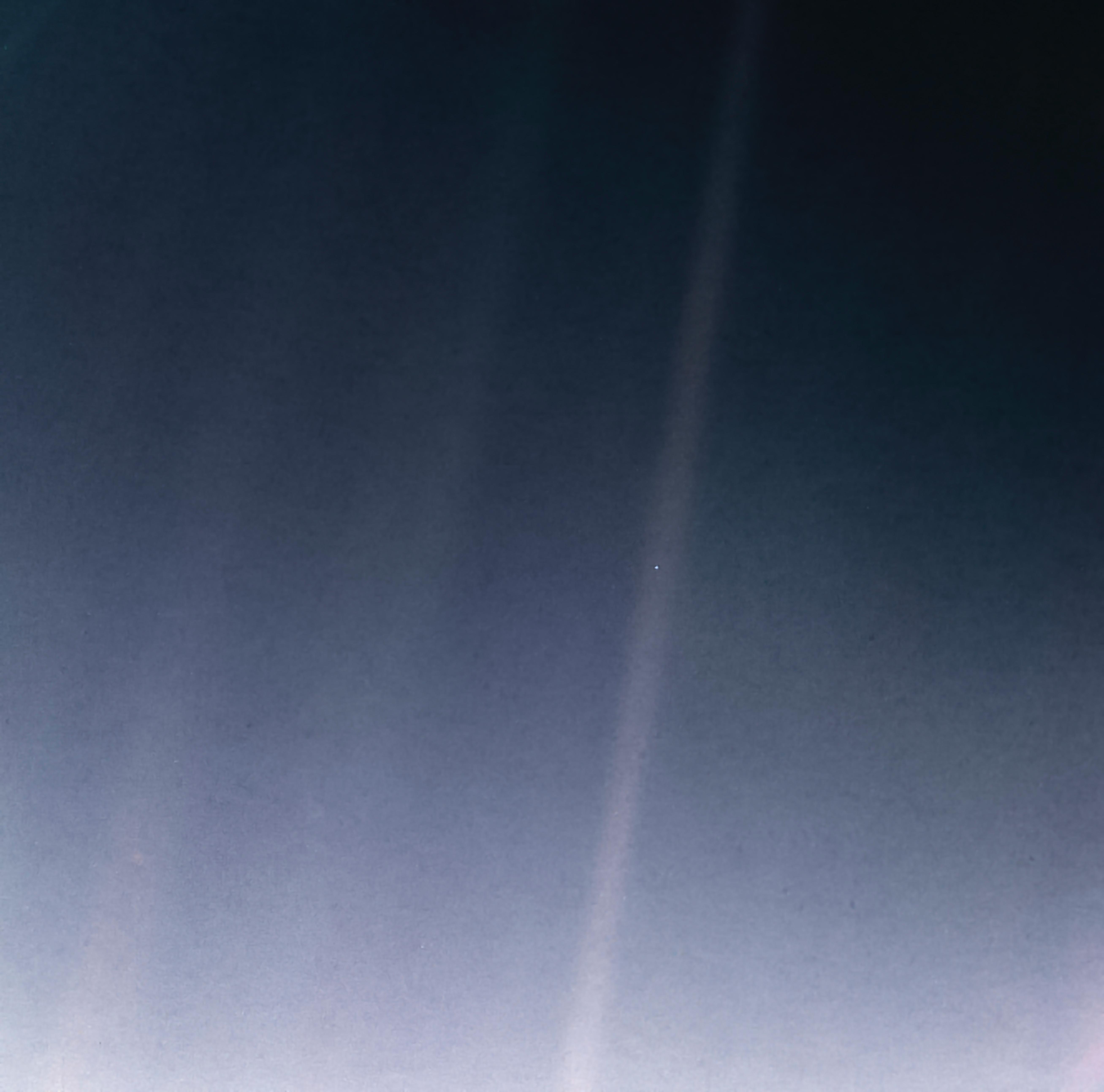 Pale Blue Dot — Earth as seen by Voyager 1, 1990